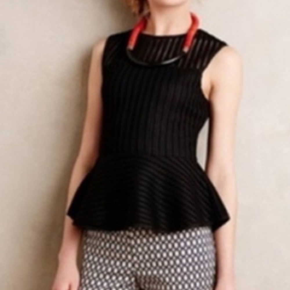 Black Peplum Top 🖤